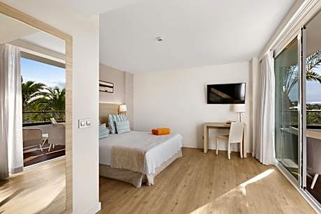 Double Room with Royal Terrace - Selection Club