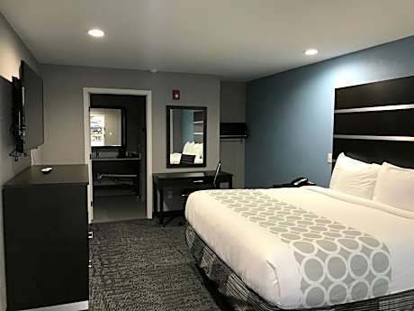 King Room - Non-Smoking