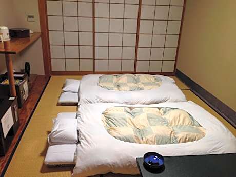 Japanese-Style Standard Twin Room