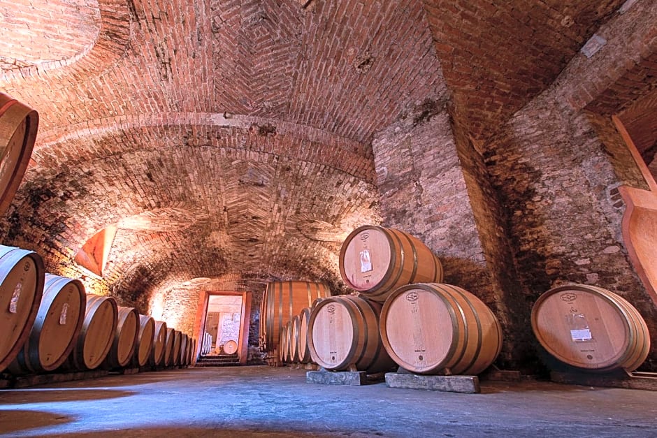 Marchesi Alfieri - Cantine e Ospitalità