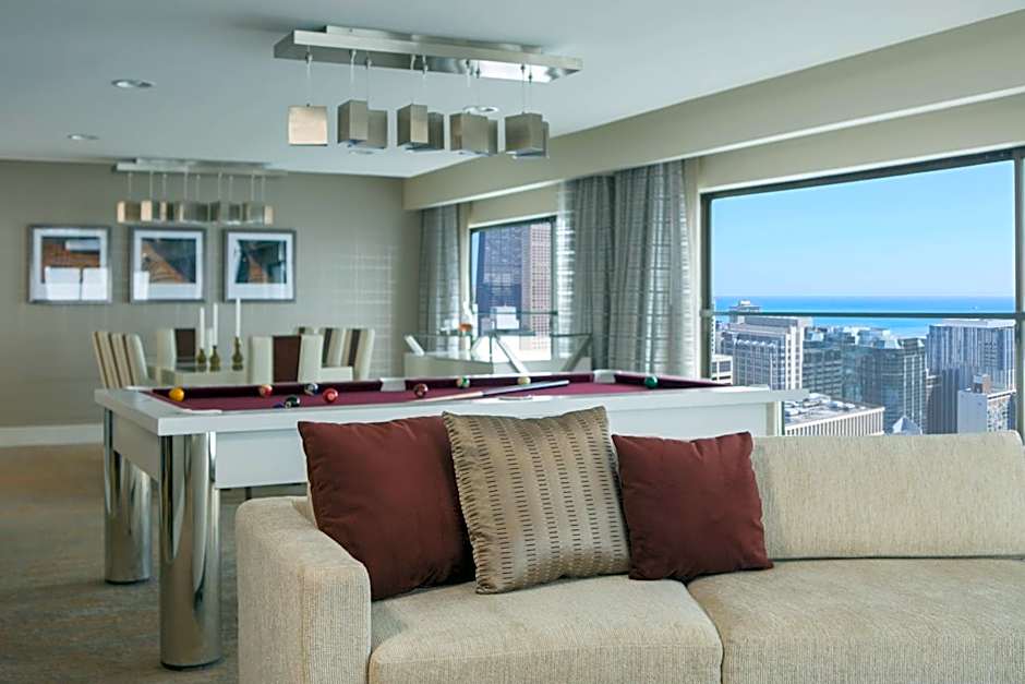 Chicago Marriott Downtown Magnificent Mile