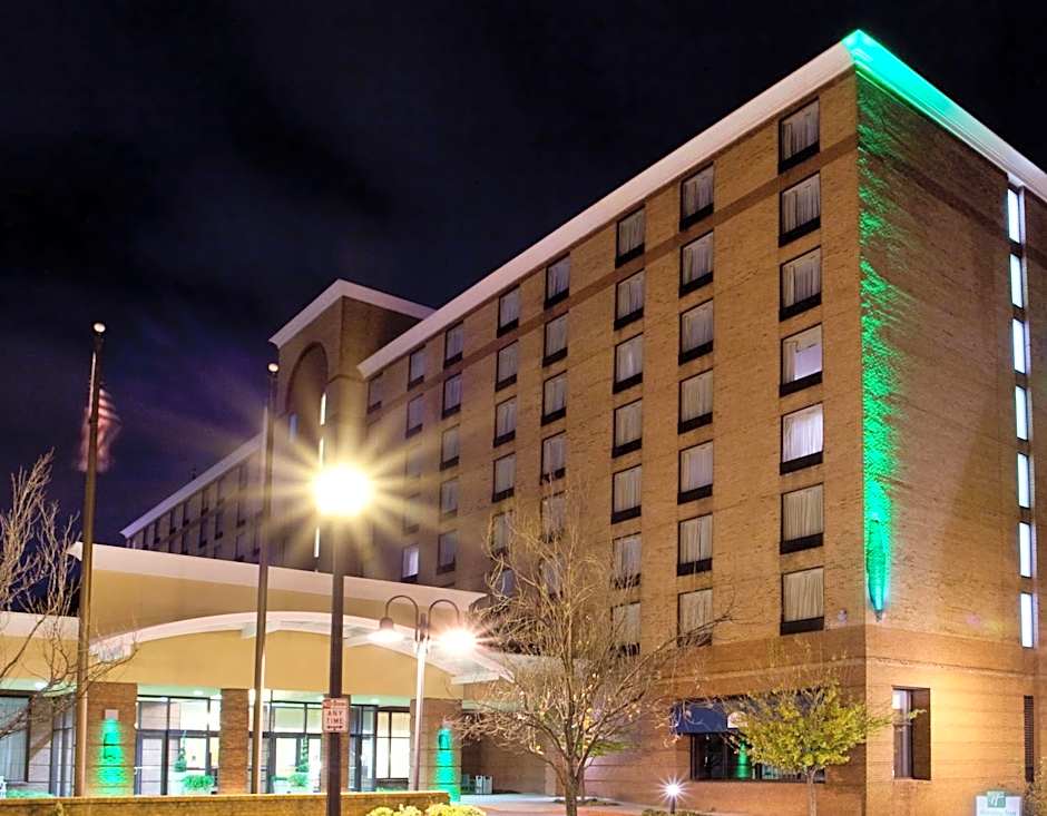 Lynchburg Grand Estate by IHG