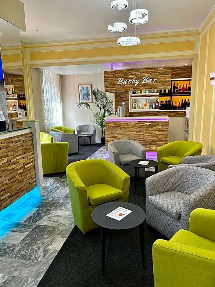 Hotel Busby