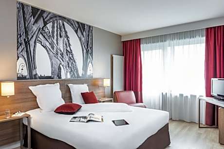 One-Bedroom Apartment (4 Adults)