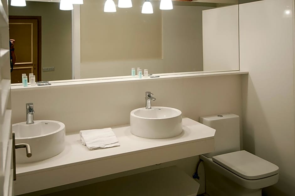 Serennia Exclusive Rooms