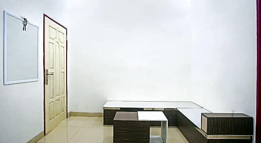 OYO Life 91306 Bae Homestay Syariah