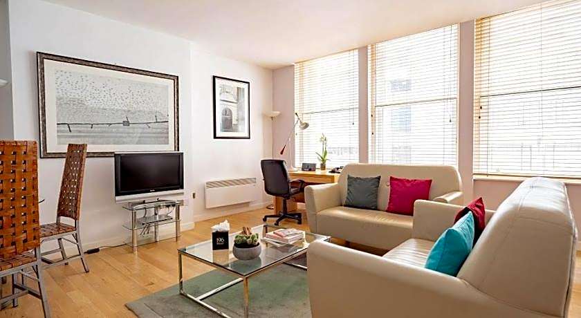 196 Bishopsgate Apartments by DMONTRIO