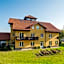 Hotel Belweder - przy hotelu Golebiewski