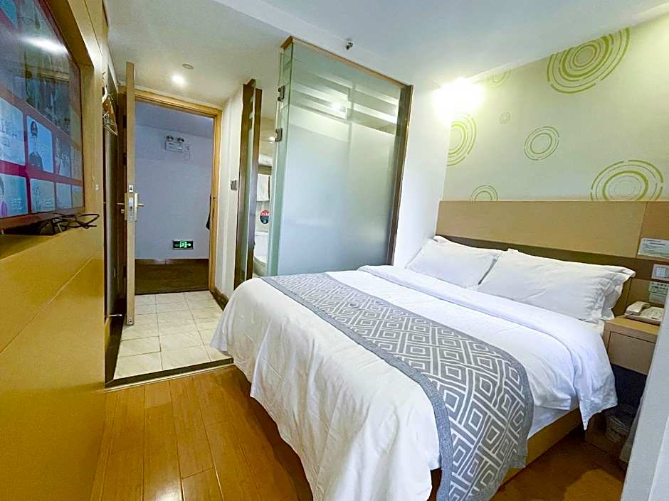 GreenTree Inn Zhejiang Ningbo South Railway Station Express Hotel