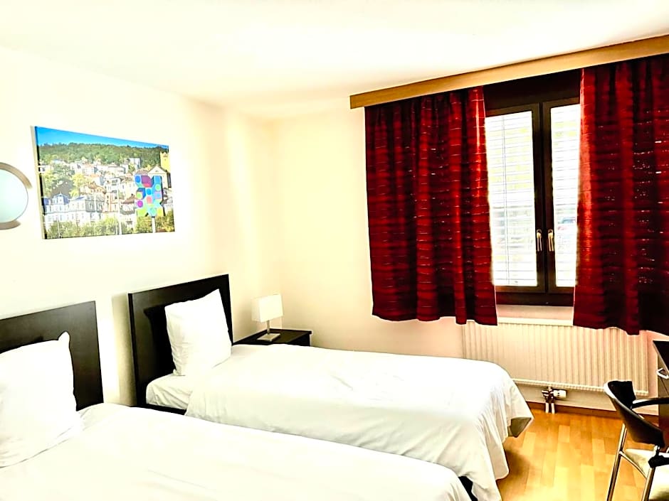 Neuchatel City Hotel