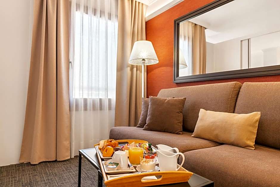 Acacia Suite
