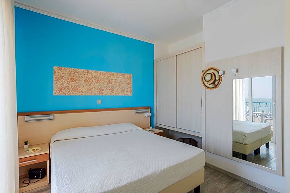 Hotel La Brezza frontemare
