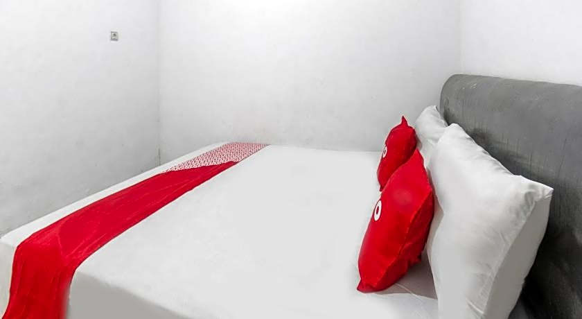 OYO Life 93409 Anugrah House