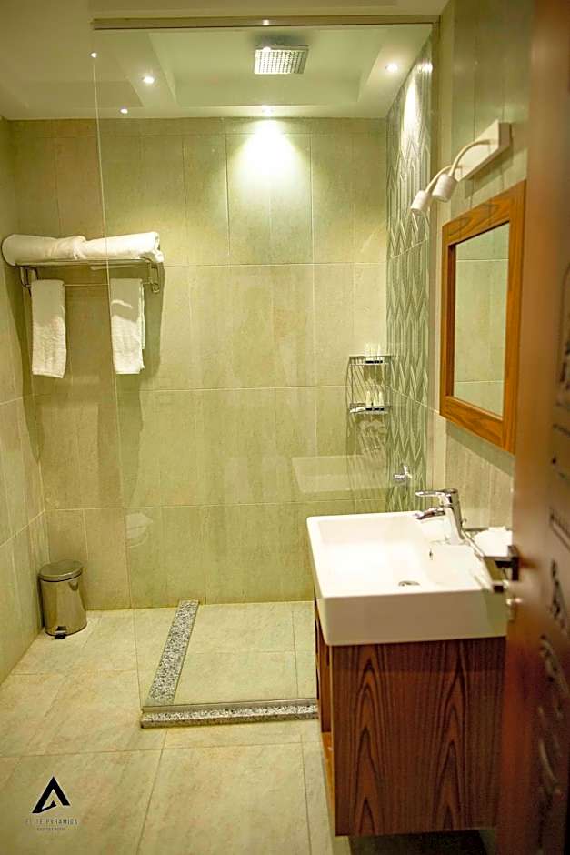 Elite Pyramids Boutique Hotel