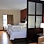 Red Roof PLUS+ & Suites Chattanooga - Downtown