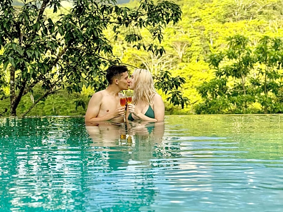 Aqua Dunhinda Villa & Nature Retreat