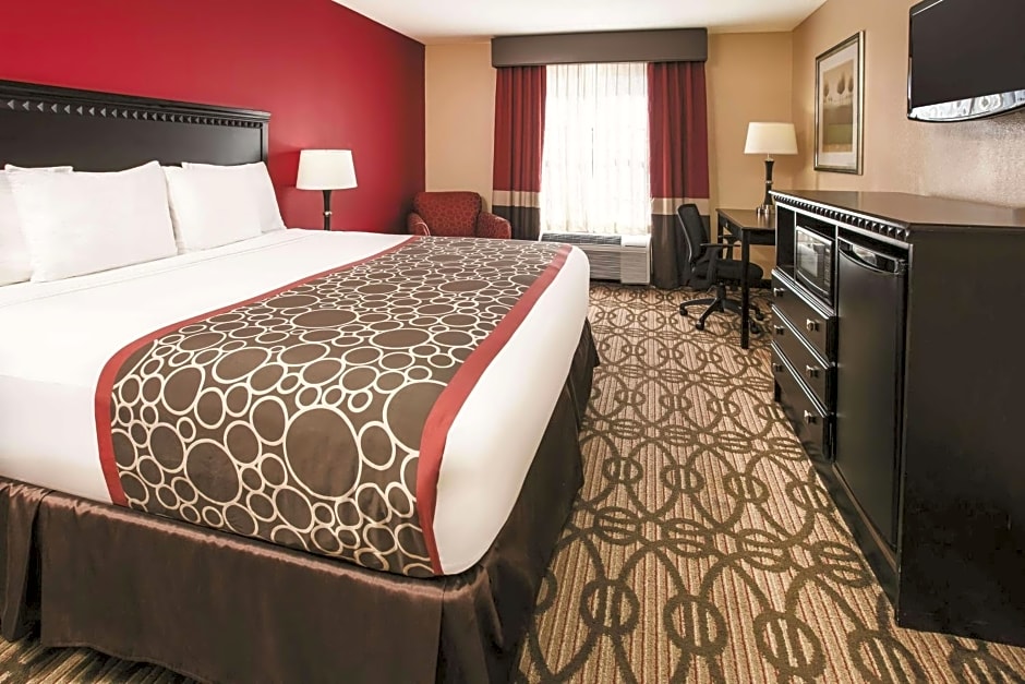 La Quinta Inn & Suites by Wyndham Dallas Mesquite