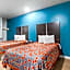 Econo Lodge Inn & Suites