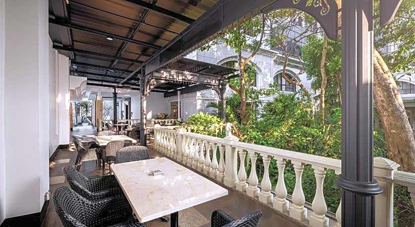 The Papandayan Hotel