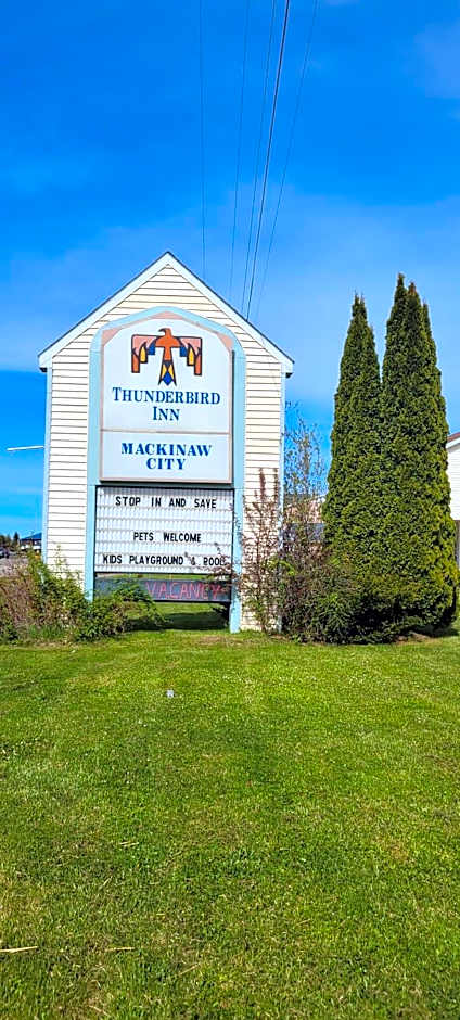 Thunderbird Inn Of Mackinaw City