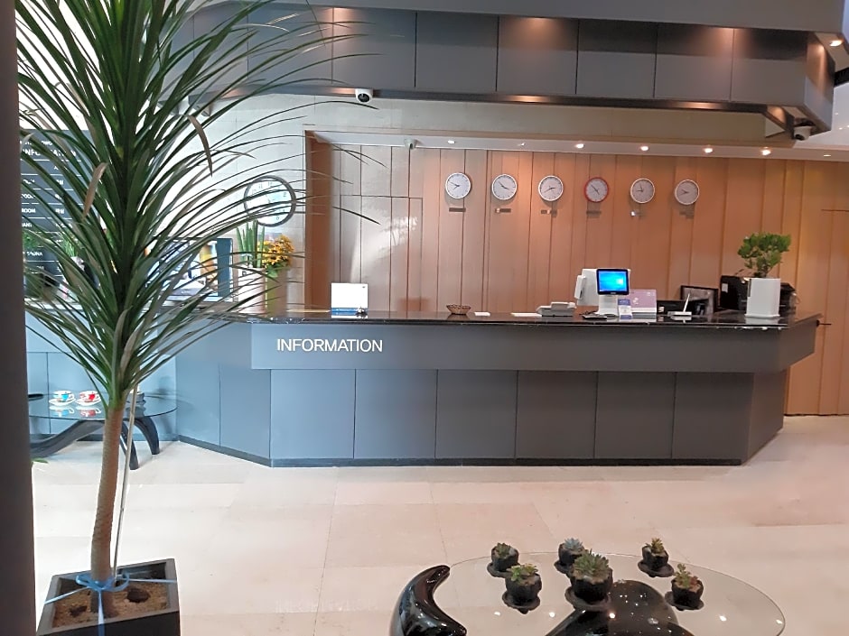 Ansan Seowon Tourist Hotel