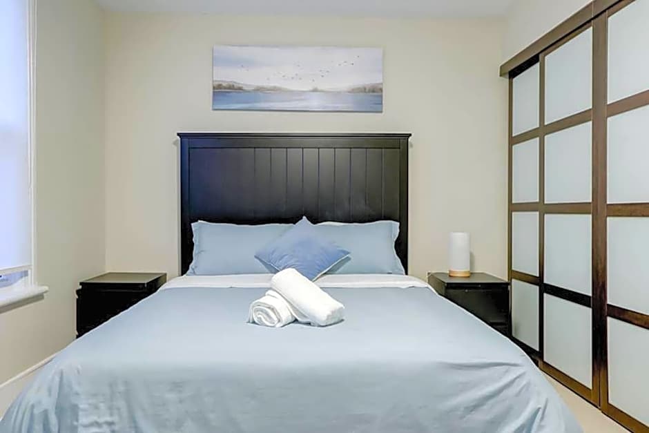 JstLikeHome - Central Suite