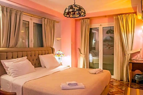 Queen Room with Balcony