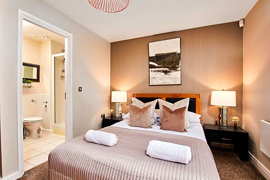 Vikings Apartment City Centre Exclusive Offers With Private Parking & Terrace