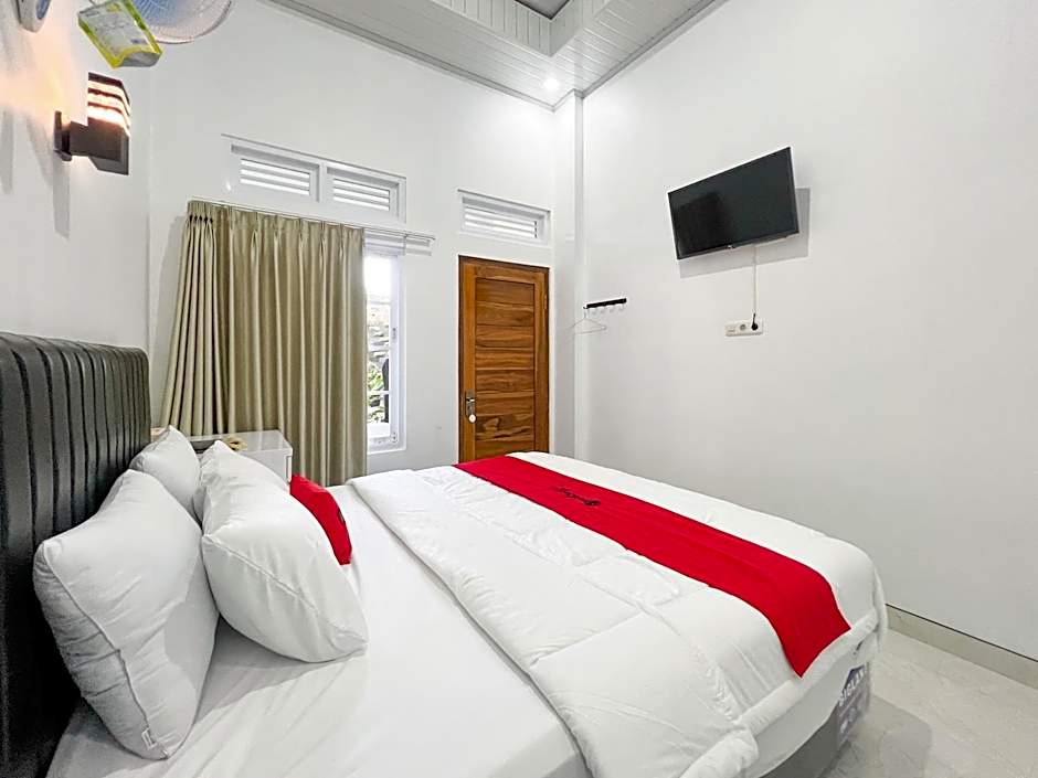 RedDoorz Syariah at Prisma Homestay