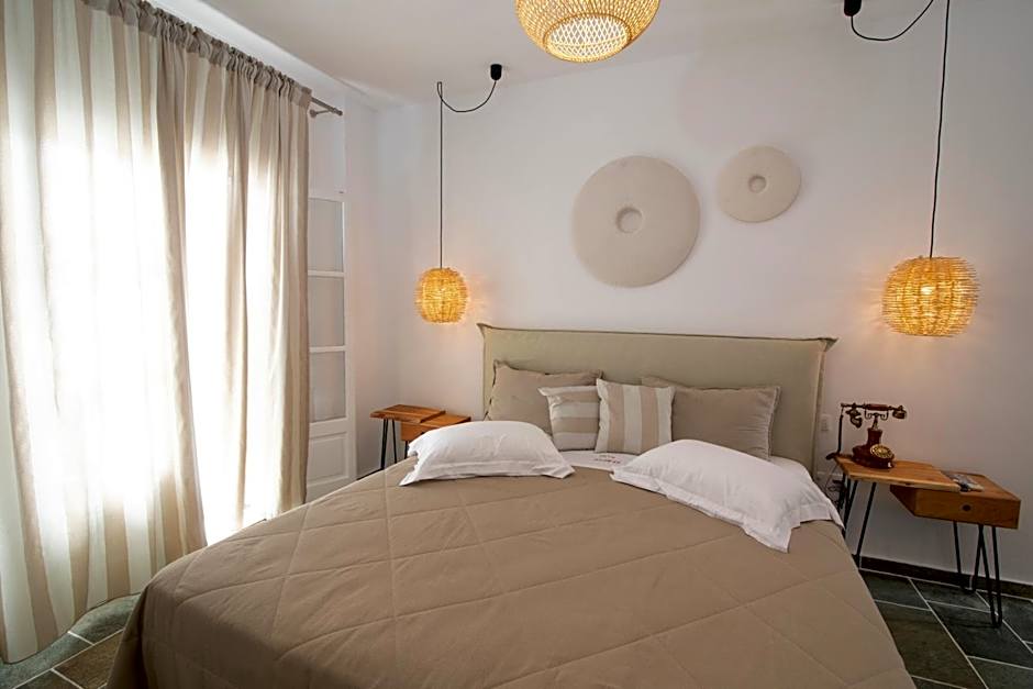 Nymfes Hotel