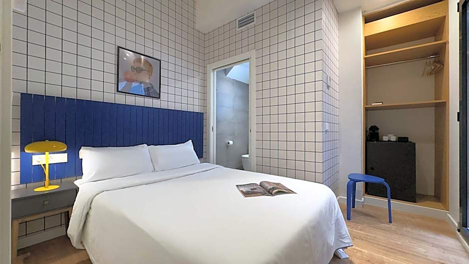 Arte Suites by Olala Homes