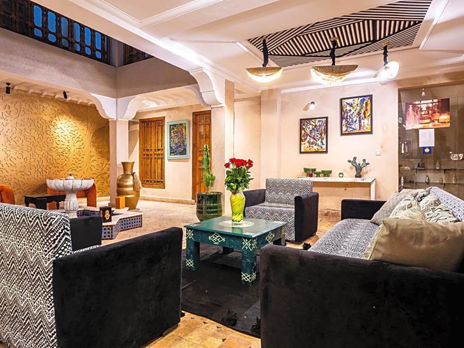 Riad La Croix Berbere De Luxe