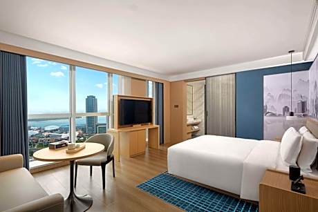 King Room with Mobility Accessible