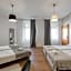 ROYAL ROOMS***