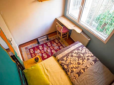 Private Double Non-AC Room with Shared Bathroom