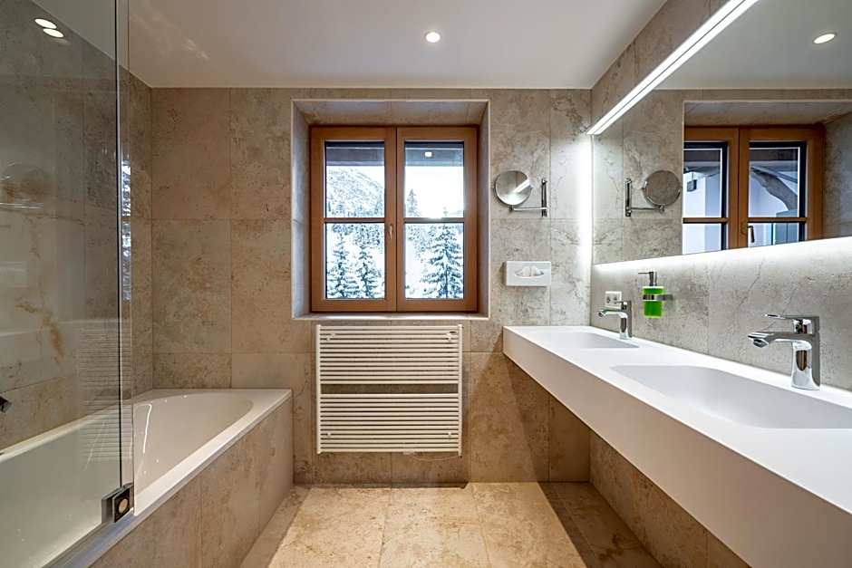 Hotel Lech & Residenz Chesa Rosa