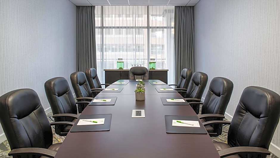 Holiday Inn & Suites Vancouver Downtown By IHG