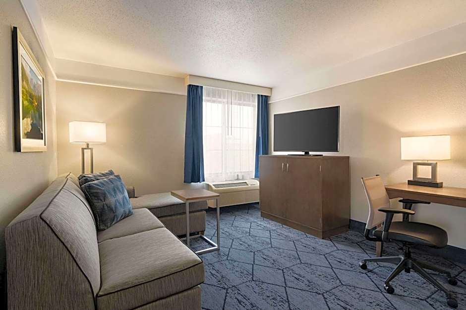 La Quinta Inn & Suites by Wyndham Rapid City