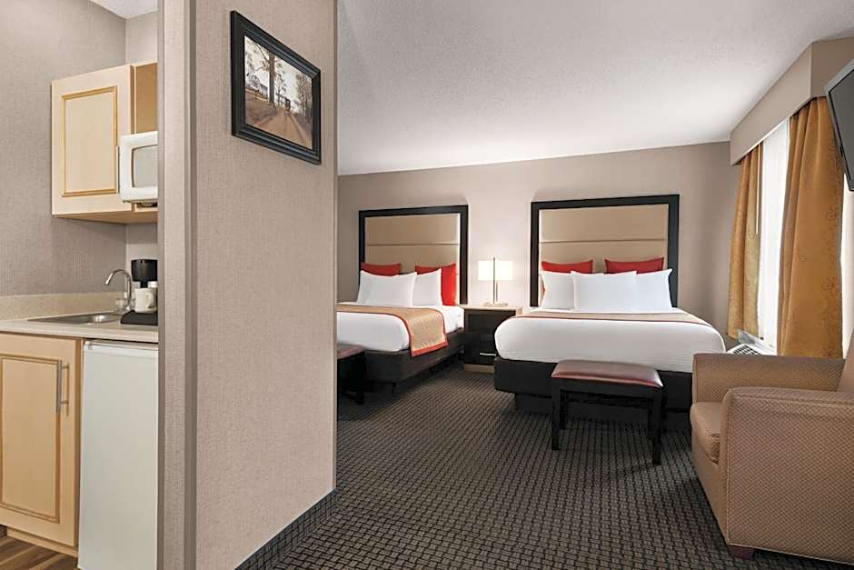 Lancaster Suites