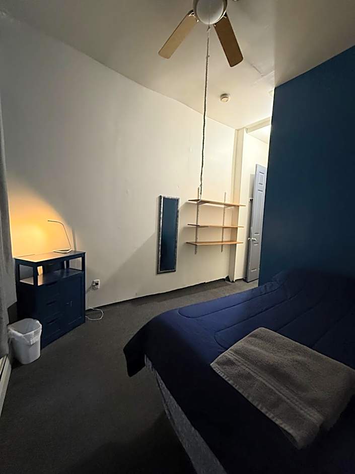 Macaw Guest House