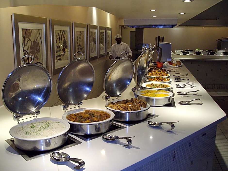 Garden Court Or Tambo International Airport