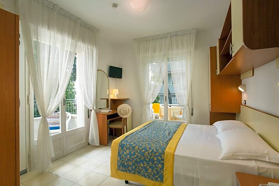 Hotel Cannes - in pieno centro