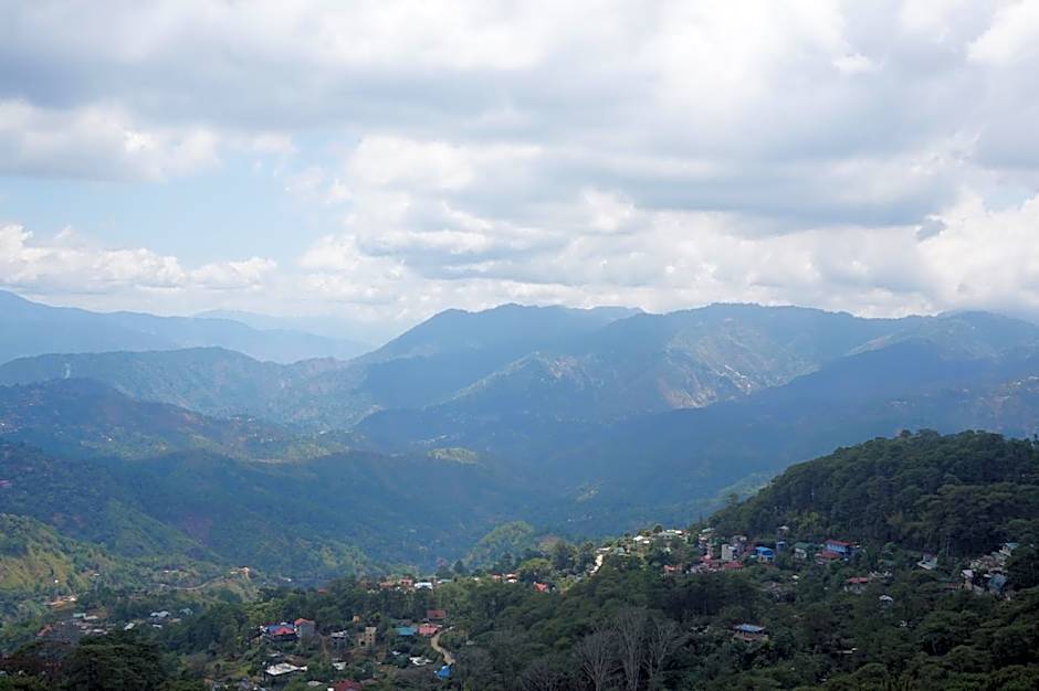 Outlook Ridge Residences - North