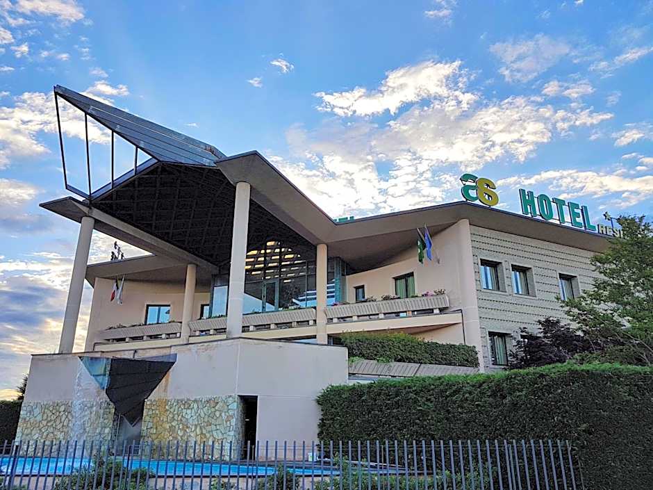 As Hotel Cambiago
