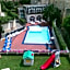 Hotel Riviera 3 Stelle con piscina estiva gratuita e garage a pagamento