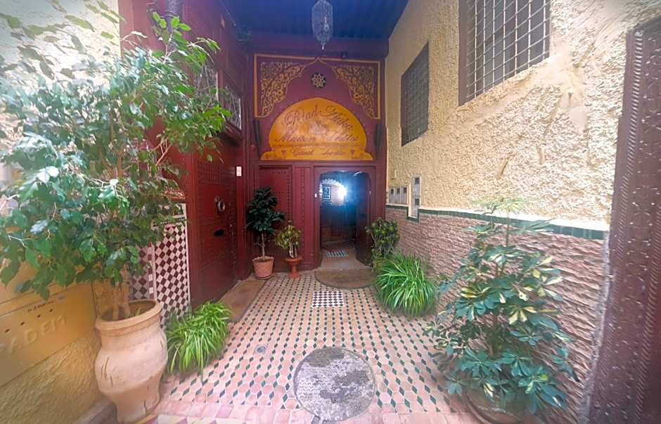 Riad Atika Mek