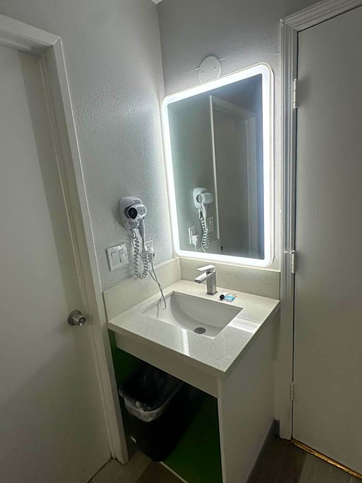 Garden Inn San Gabriel