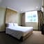 Royal Hotel