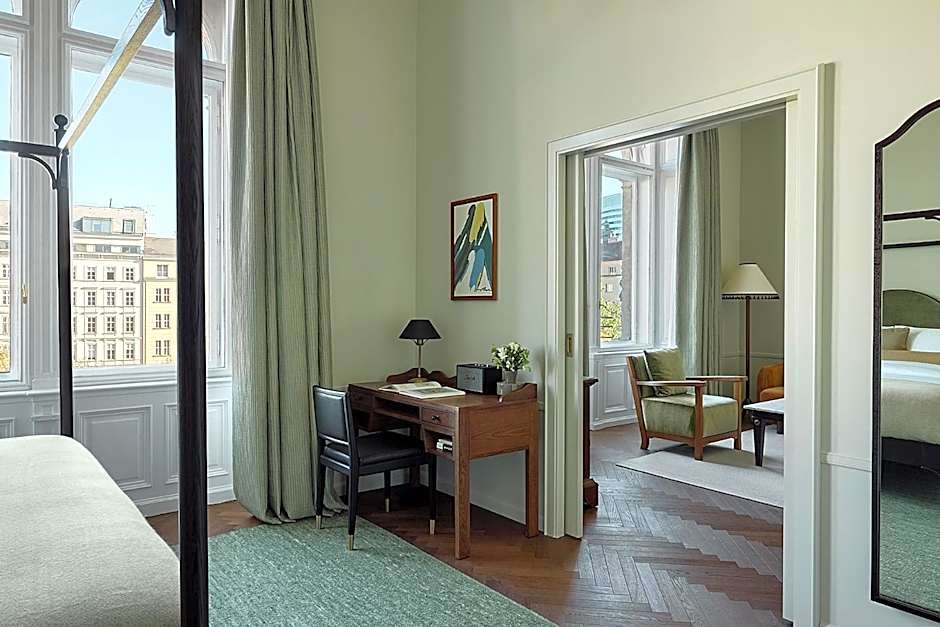 Miiro Palais Rudolf NEW OPENING	