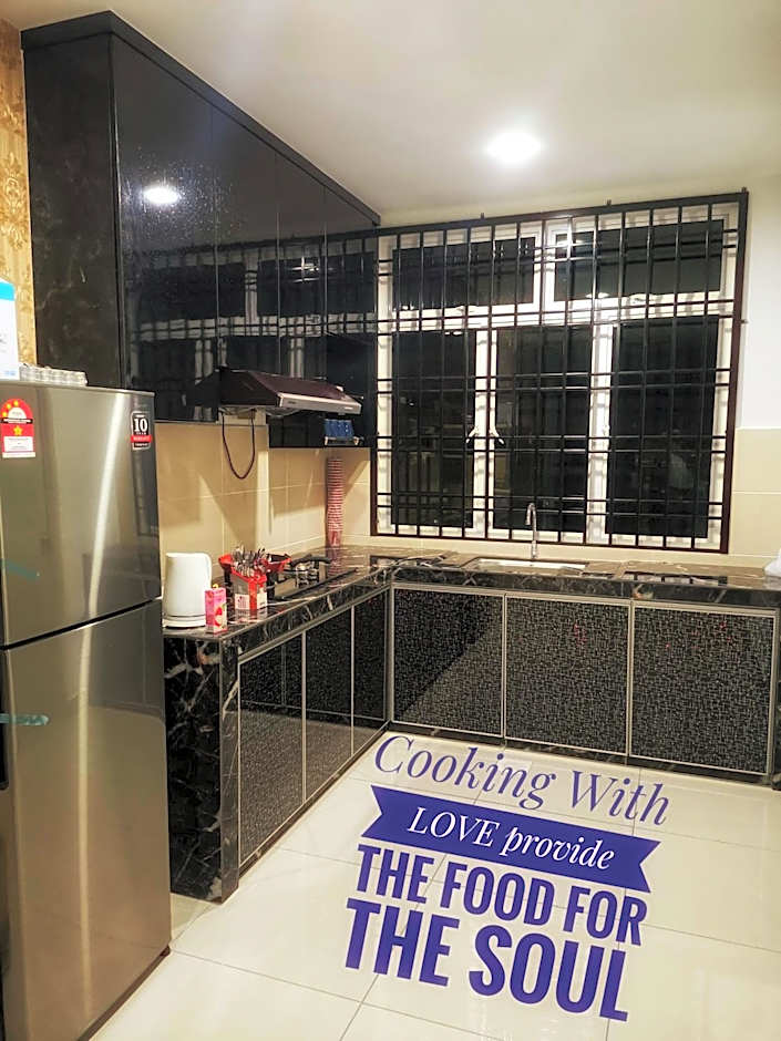 Entire House Best Desaru Beach & Bandar Penawar Homestay Waterpark Instamass